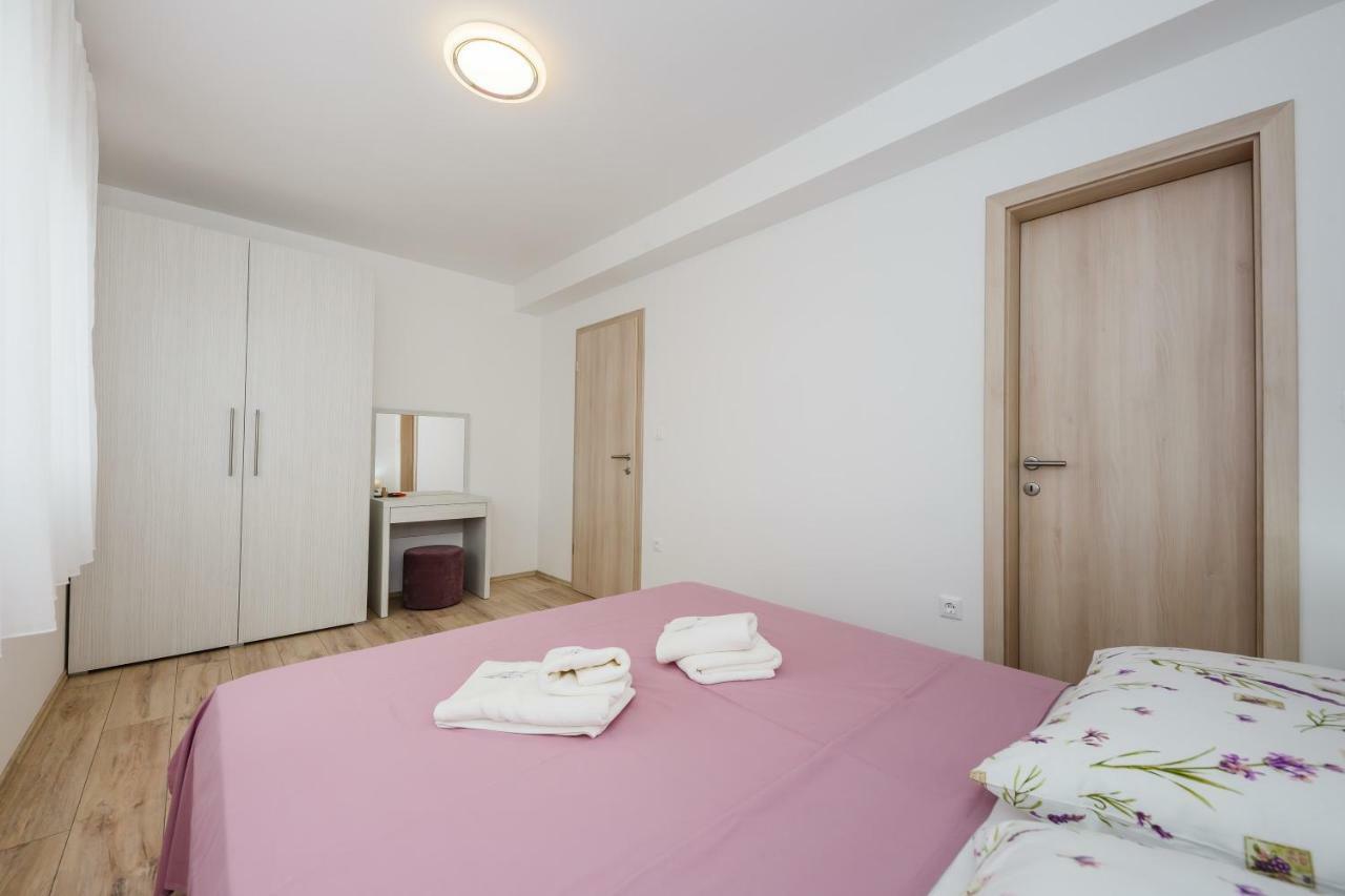 Apartments Mare Trogir Dış mekan fotoğraf