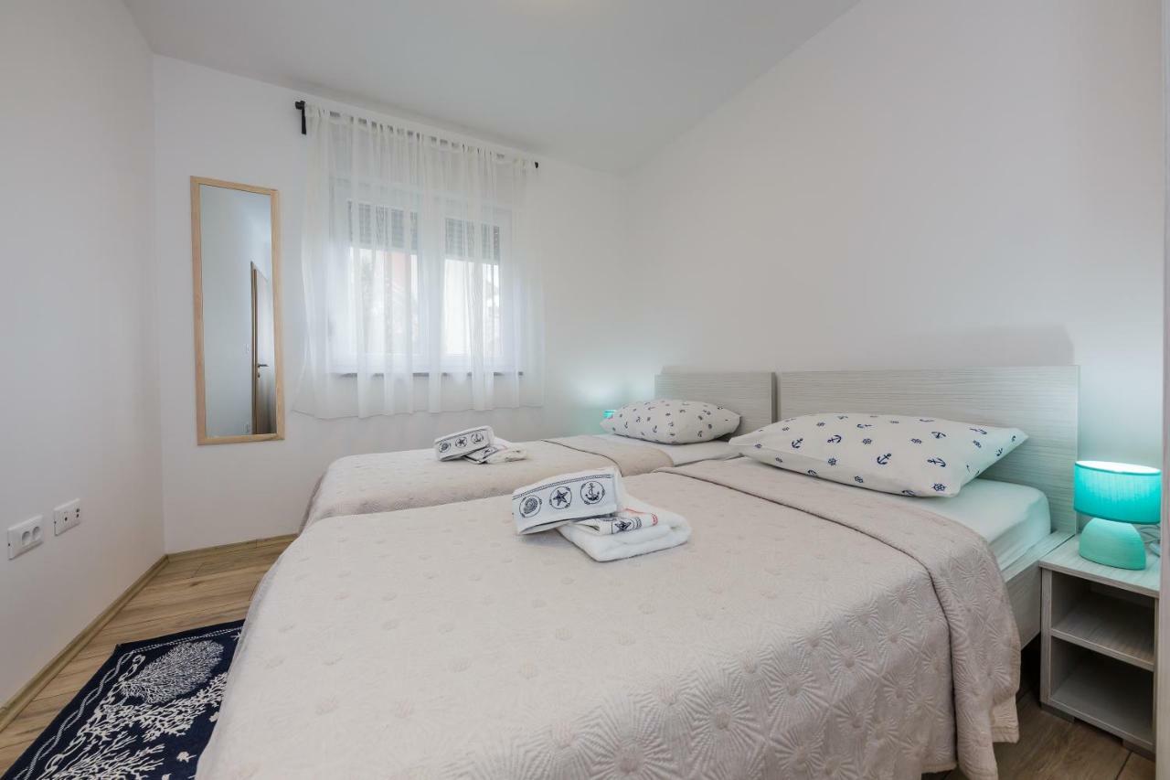 Apartments Mare Trogir Dış mekan fotoğraf