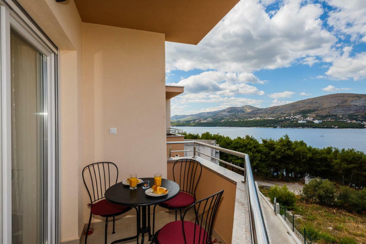 Apartments Mare Trogir Dış mekan fotoğraf